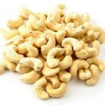 raw cashew nuts